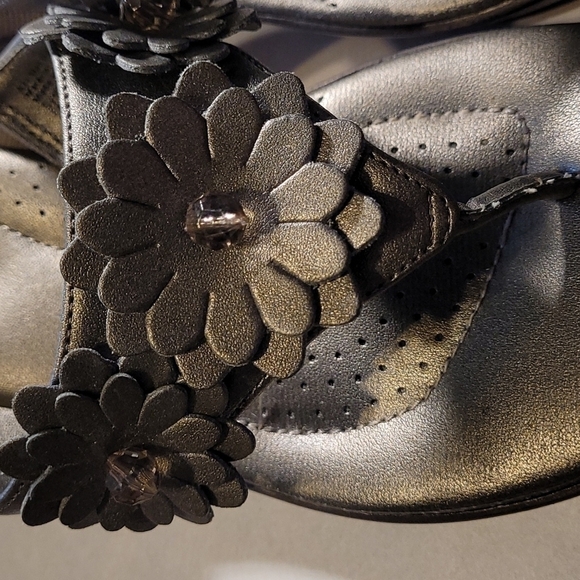 Women's Dexflex by Dexter Sandals - Picture 2 of 9